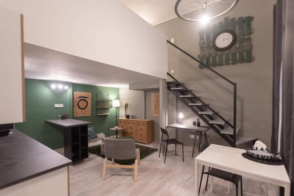 Central Stay Gozsdu Budapest Eksteriør billede